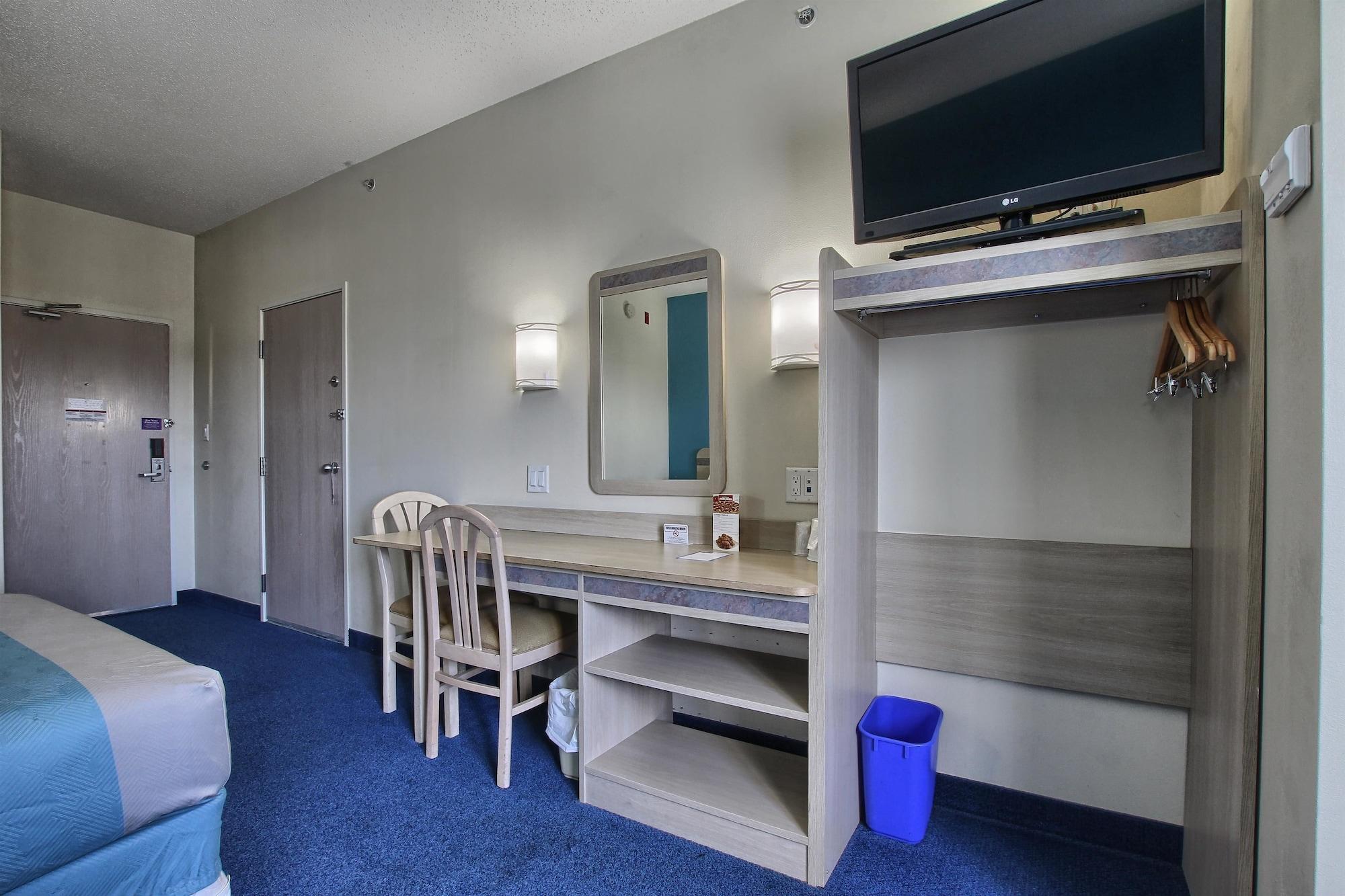 Motel 6-London, On - Ontario 외부 사진