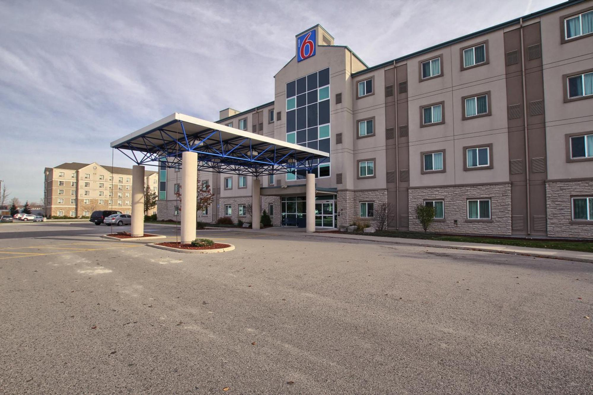 Motel 6-London, On - Ontario 외부 사진