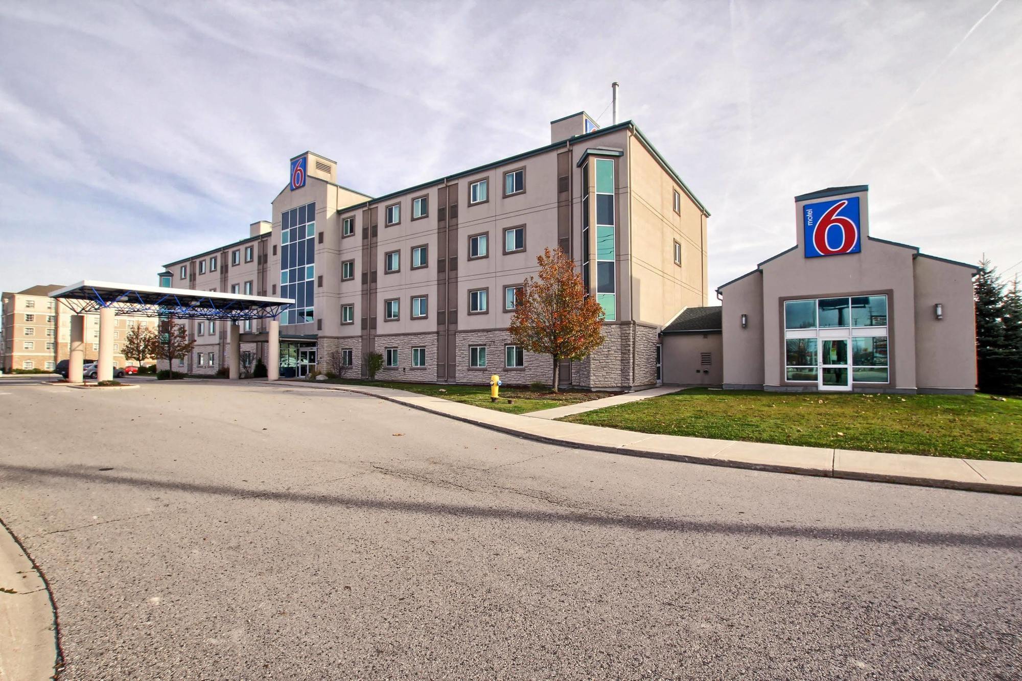 Motel 6-London, On - Ontario 외부 사진